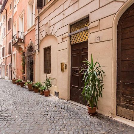 Fresh House Trevi 1 Apartment Rome Bagian luar foto