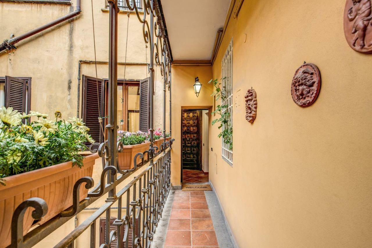 Fresh House Trevi 1 Apartment Rome Bagian luar foto