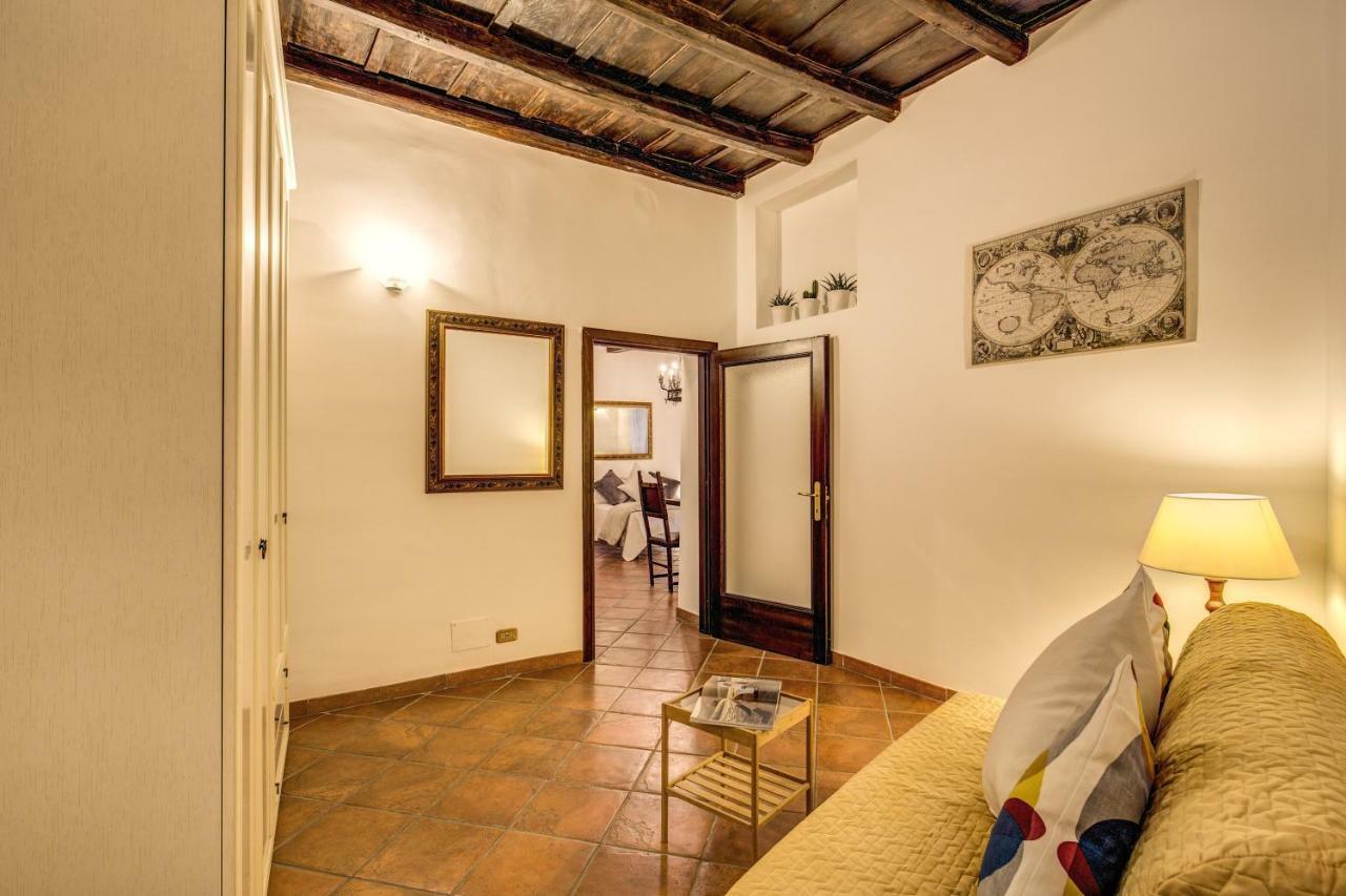Fresh House Trevi 1 Apartment Rome Bagian luar foto